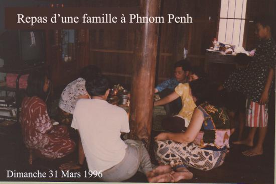 Phnom Penh Repas de famille 31 mars 1996