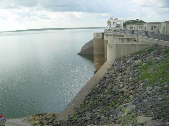 1987 nangbeto reservoir