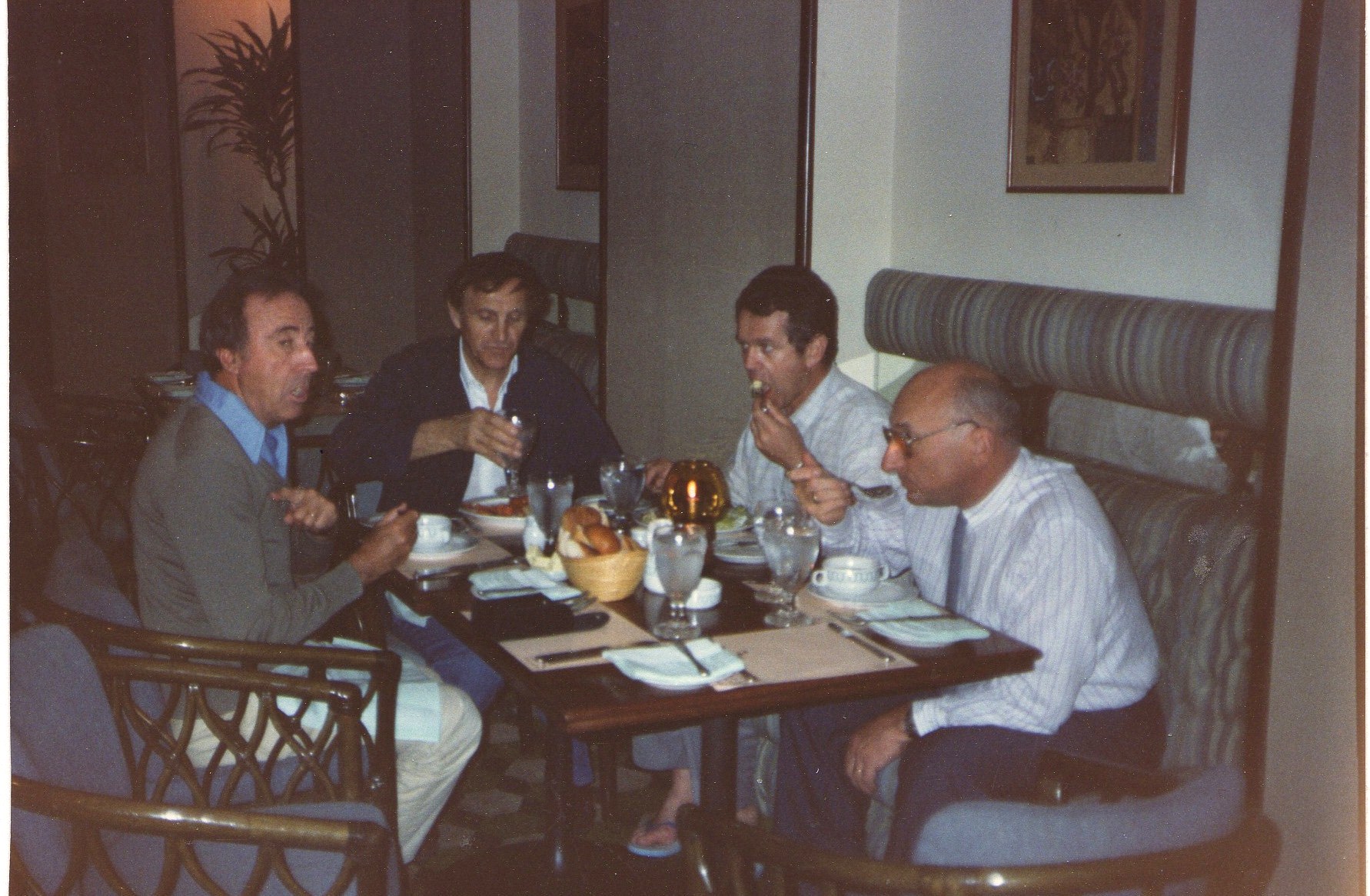 1988 koweit repas hotel