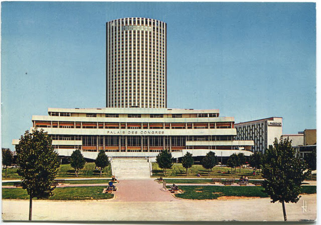 Le palais des congres et l hotel concorde lafayette 1973